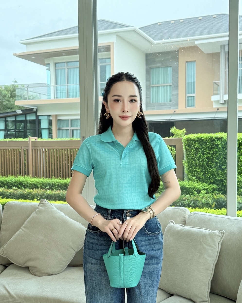 เสื้อโปโลหญิง เลข 6 - รูปซูมเลข / ลายพลังเลข